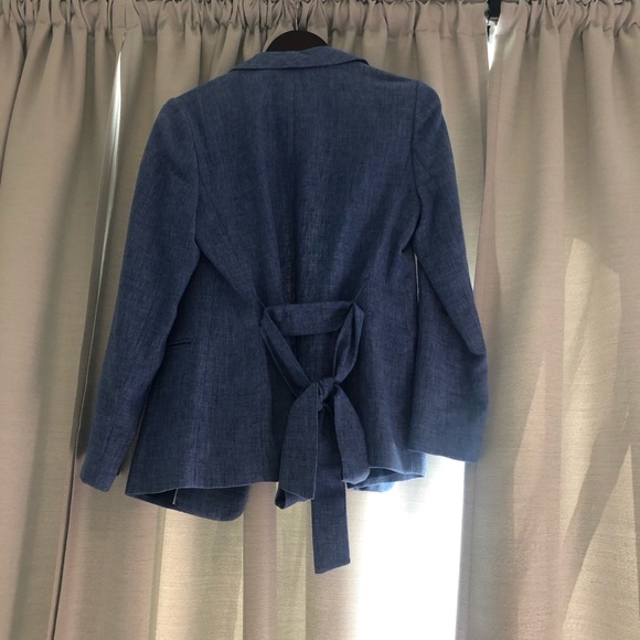 NWT Banana Republic Blue Blazer- Size 8 - Picture 2 of 3